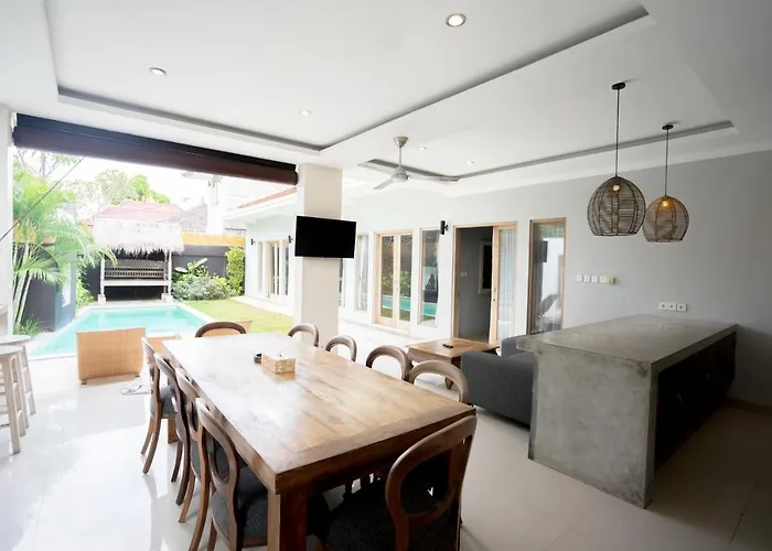 The Catur Villa *